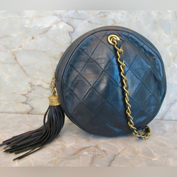 AUTHENTIC CHANEL 1988 mini leather tambourine round 24k gold bag